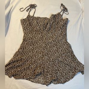 Brand New!! Size L| Women’s Floral Wide Leg Romper